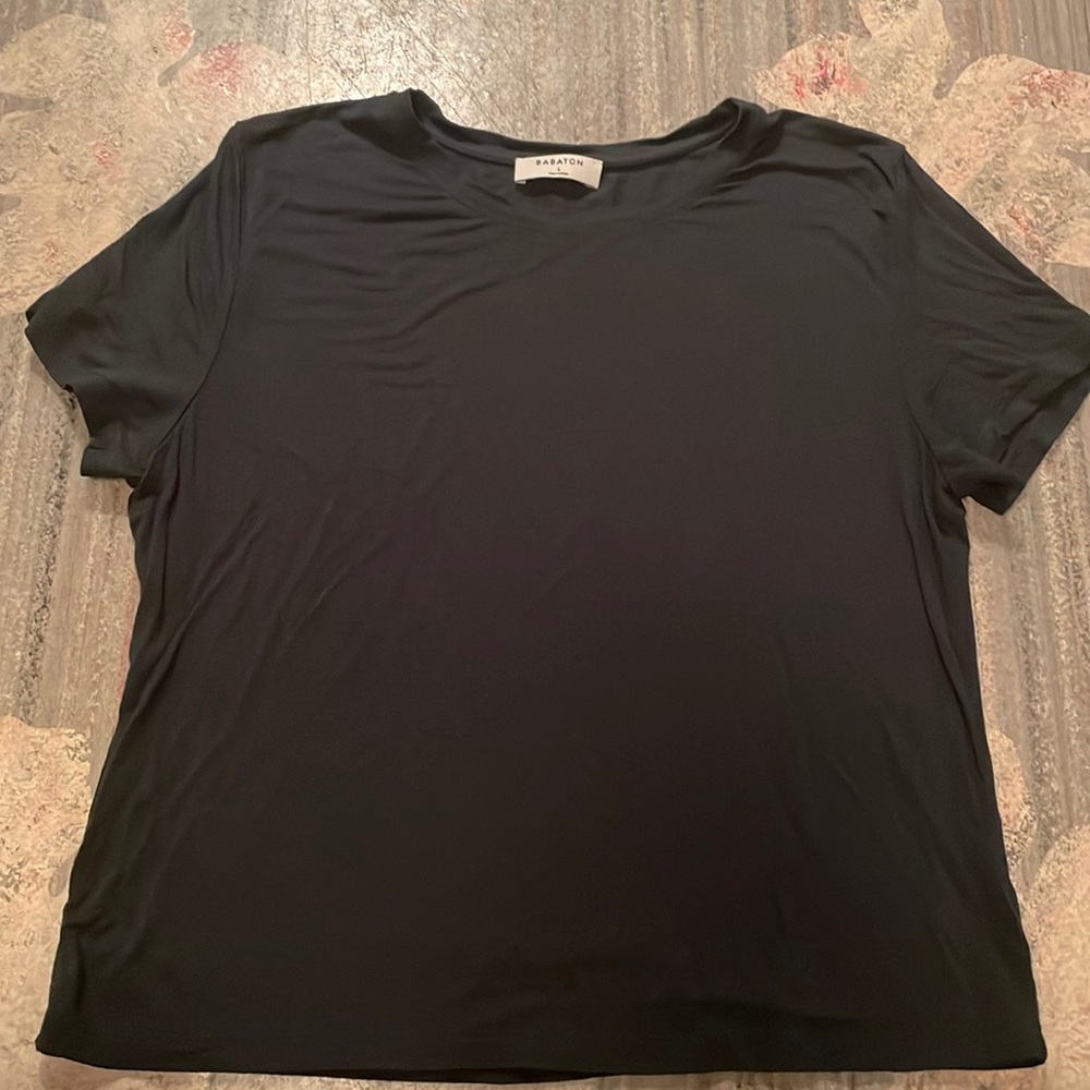 Aritzia Babaton dark green rayon crew neck tee Large